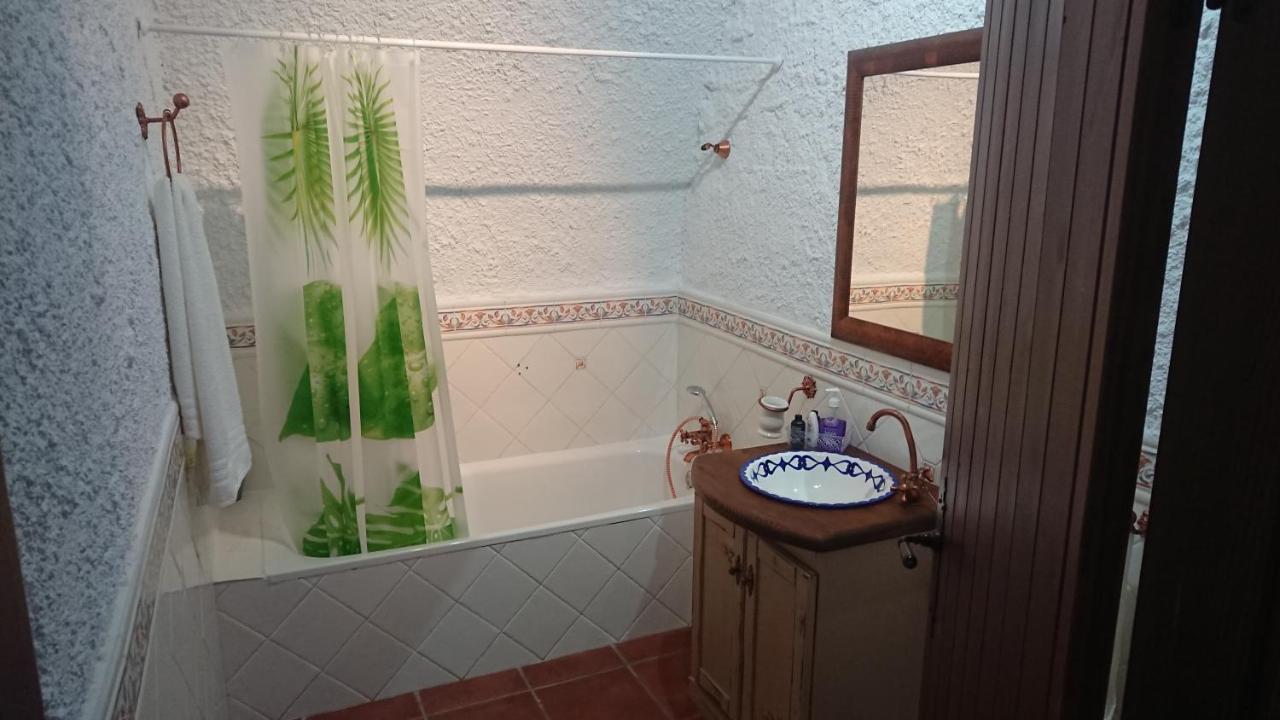 Apartamentos Rurales Mirador Del Negratin Cuevas del Campo Extérieur photo